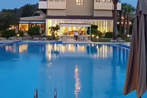 Babaylon Hotel in Cesme — foto 18