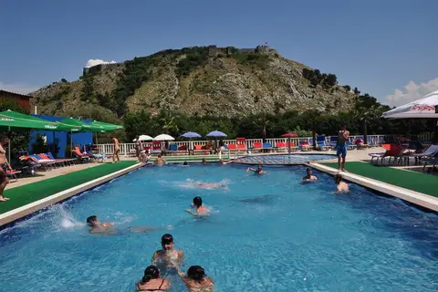 Buna Park Hotel in Shkodra — foto 8