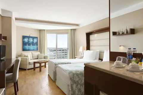 Ramada Plaza by Wyndham Antalya in Muratpaşa — foto 25