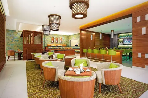Hilton Garden Inn Dubai Al Muraqabat in دبي — foto 9