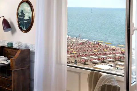Palace Hotel in Viareggio — foto 6