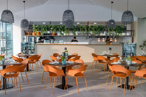 Louis Ledra Beach Hotel in Γεροσκήπου — foto 23