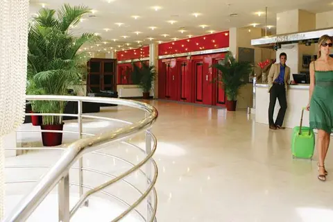 Novotel Valencia Lavant in Valencia — foto 19