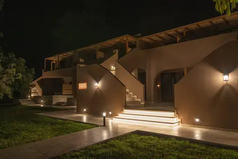 Idi Hotel in Zaros — foto 3