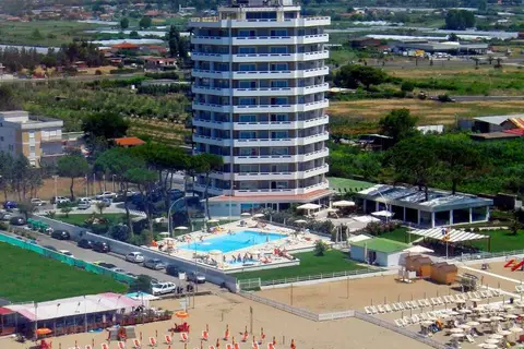 Torre del Sole in Terracina — foto 14