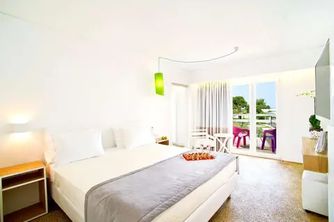 Marathon Beach Resort in Νέα Μάκρη — foto 5