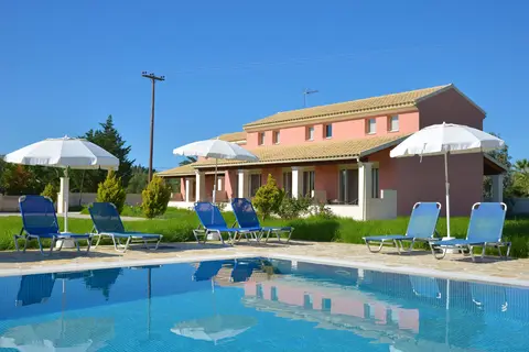 Megali Luxuries Apartments in Σιδάρι — foto 5