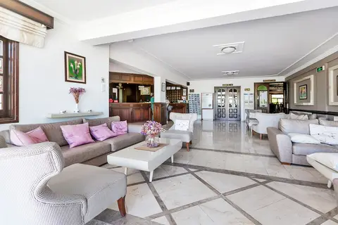 Ship Inn in Girne — foto 14