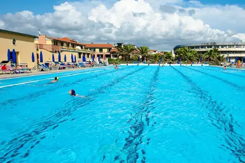 Residence Continental Resort in Pisa