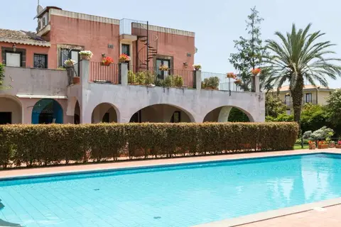 Etna Hotel in Giarre — foto 12
