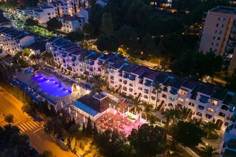 Holiday Center Santa Ponsa in Calvià — foto 3