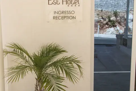 Est Hotel in Santa Cesarea Terme, foto 19