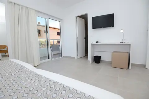 Chevy Hotel & Suites in Cala Ratjada — foto 16