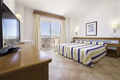 Akeah Rosamar Ibiza in Sant Josep de sa Talaia — foto 28
