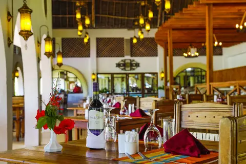 Royal Zanzibar Beach Resort in Nungwi — foto 14