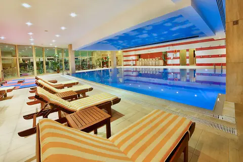 Hotel Grand Cevahir in Şişli — foto 14