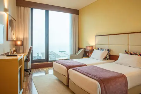 VIP Executive Art’s Hotel in Almada — foto 26