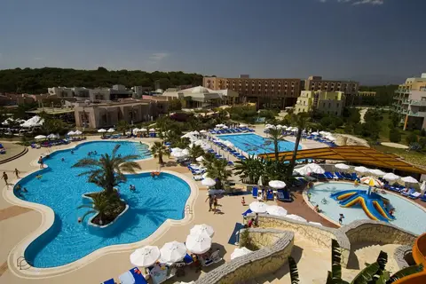 Blue Waters Club & Resort in Manavgat