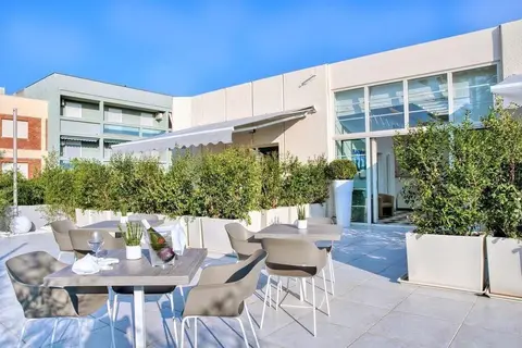 Horizon Suites in Cefalù