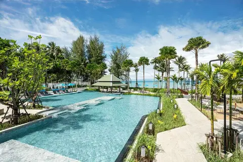 Grand Mercure Khao Lak Bangsak in บ้านบางหลาโอน — foto 14