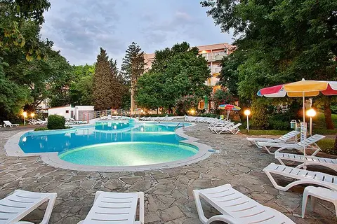 Hotel Ljuljak in Люляк — foto 10