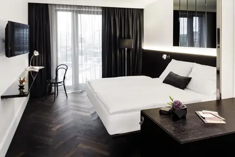 Hotel AMANO Grand Central in Berlijn — foto 5