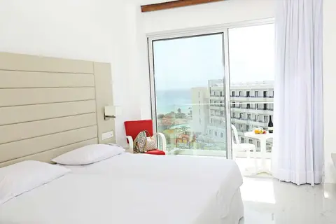 Tsokkos Protaras Beach Hotel in Paralimni, foto 4
