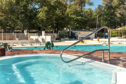 Domaine De La Sainte Baume in Nans-les-Pins — foto 3