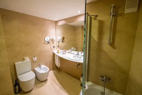 Golden Avenida Suites in Salou — foto 4