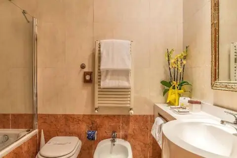 Hotel Paris in Florence — foto 28