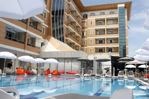 AMH Hotel in Durres