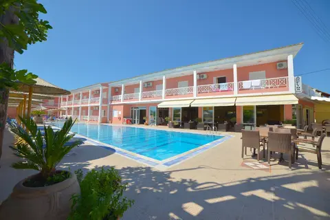 Angelina’s Hotel & Apartments in Σιδάρι — foto 28