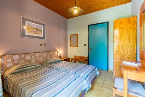 Appartementen Villa Yannis in Κάτω Κορακιάνα — foto 25