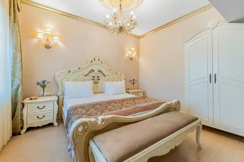 Elegance East Hotel in Muratpaşa — foto 15