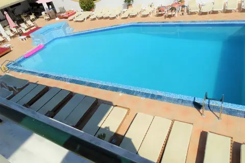 Oasis Beach Club in Kavos, foto 19