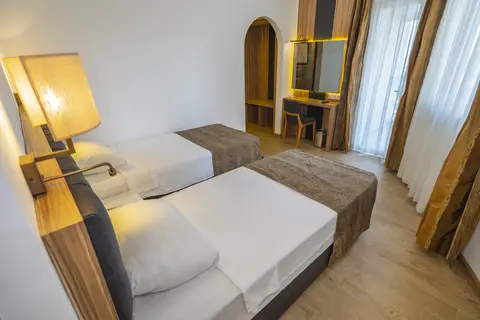 Kleopatra Celine Hotel in Alanya — foto 26