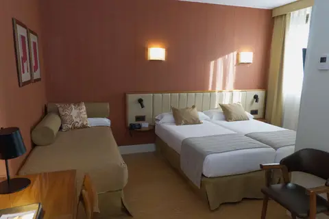 Hotel Los Condes in Madrid — foto 3