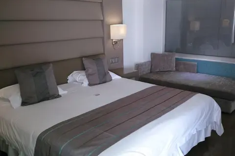King Evelthon Beach Hotel and Resort in Paphos — foto 12