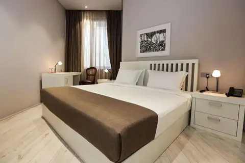 Metro Hotel Tirana in Tirana