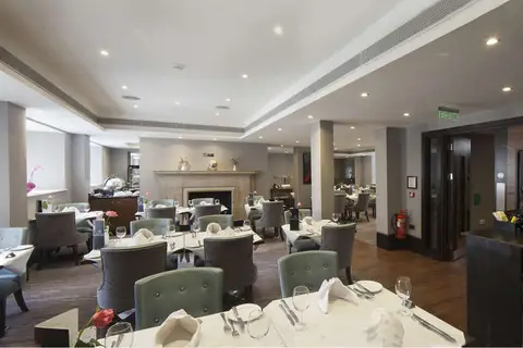 Wellington Hotel by Blue Orchid in Londen, foto 5