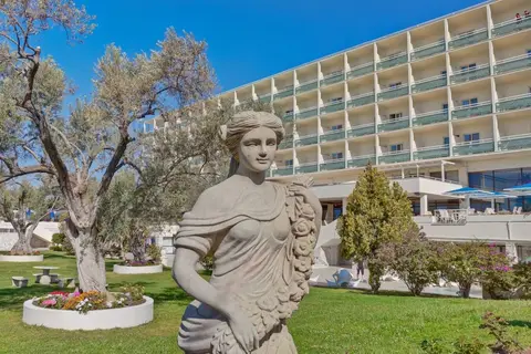Palmariva Beach Hotel in Αμάρυνθος — foto 2