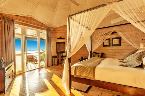 Komandoo Island Resort & Spa in ނައިފަރު — foto 10