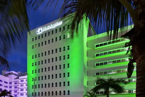 Holiday Inn Miami Beach Oceanfront in Miami Beach — foto 20