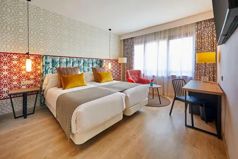 Hesperia Sevilla foto 2