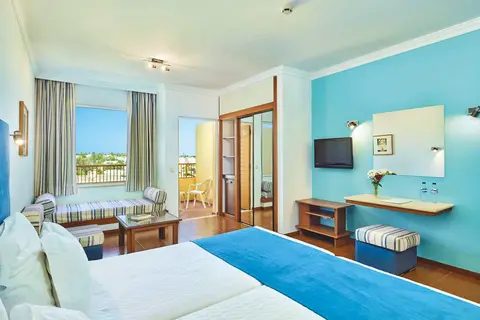 Wyndham Grand Carvoeiro Algarve in Lagoa e Carvoeiro — foto 2