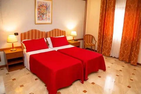 Hotel Palace 2000 in Pomezia — foto 3