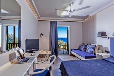 Aeolos Beach Resort Perama in Korfoe, foto 15