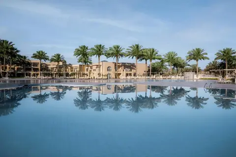 JAZ Lamaya Resort in Madinat Coraya, foto 11