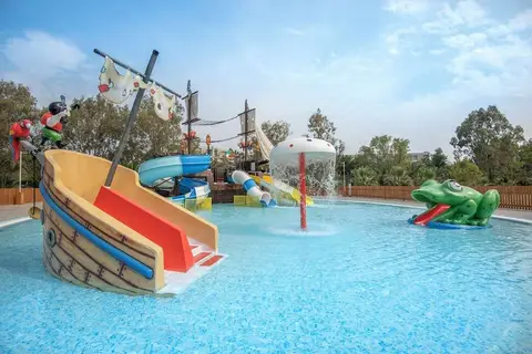 Caravia Beach Hotel in Μαρμάρι — foto 2