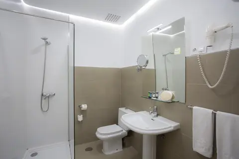 Hotel Casual del Teatro Madrid in Madrid — foto 7